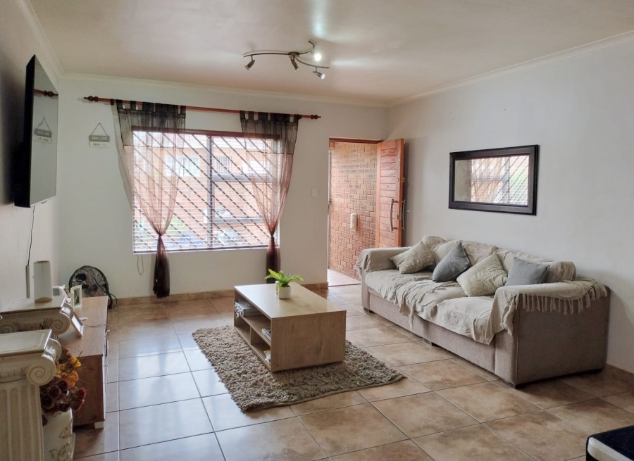 3 Bedroom Property for Sale in Vredelust Western Cape